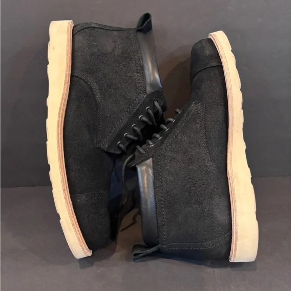 SAS Hatchet Chukka Boot 10.5M Black Suede Vibram USA Made $339 Retail